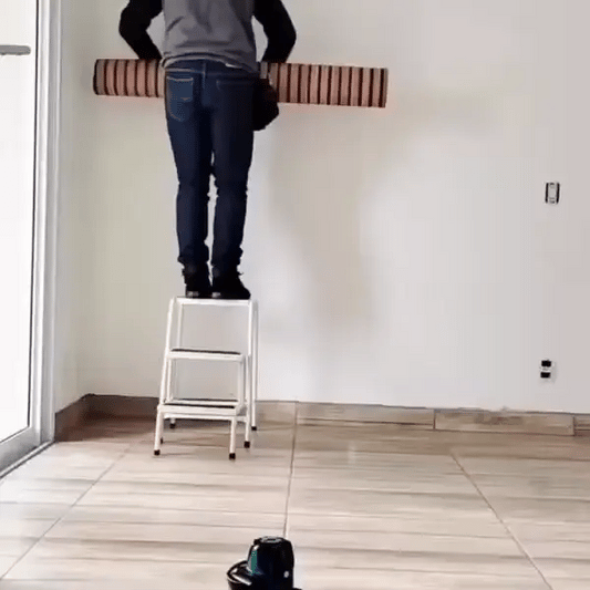 Tapet stil Riflaj - Decora™ 1+1 GRATIS